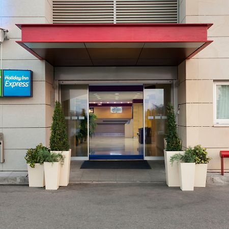 Holiday Inn Express Madrid-Alcorcon, An Ihg Hotel Exterior foto