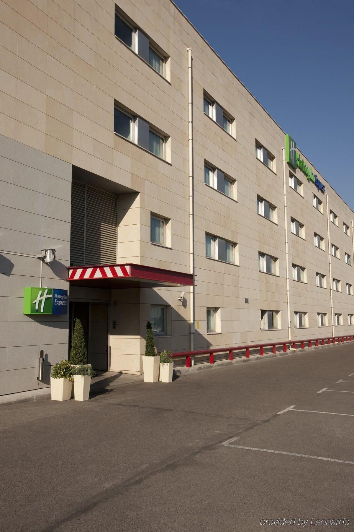 Holiday Inn Express Madrid-Alcorcon, An Ihg Hotel Exterior foto