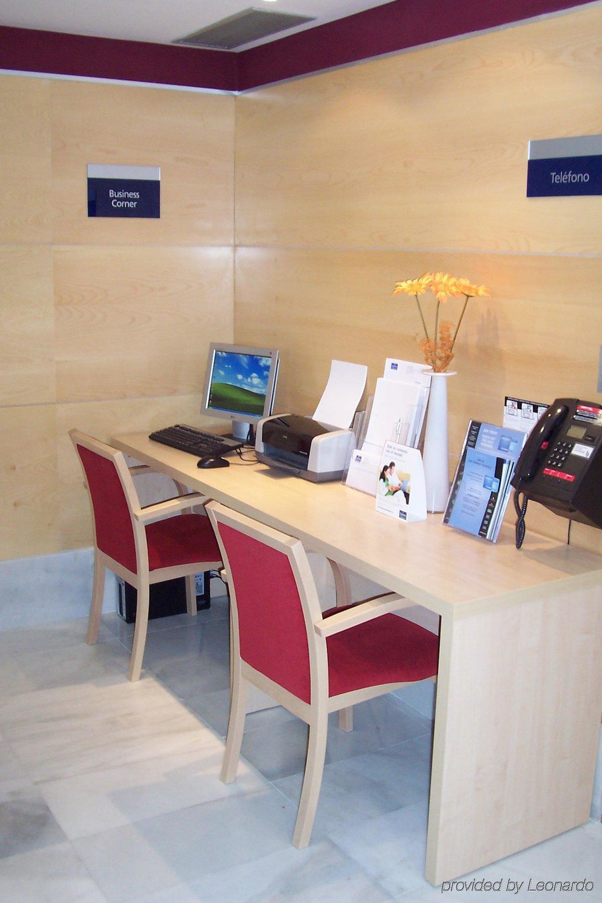 Holiday Inn Express Madrid-Alcorcon, An Ihg Hotel Einrichtungen foto