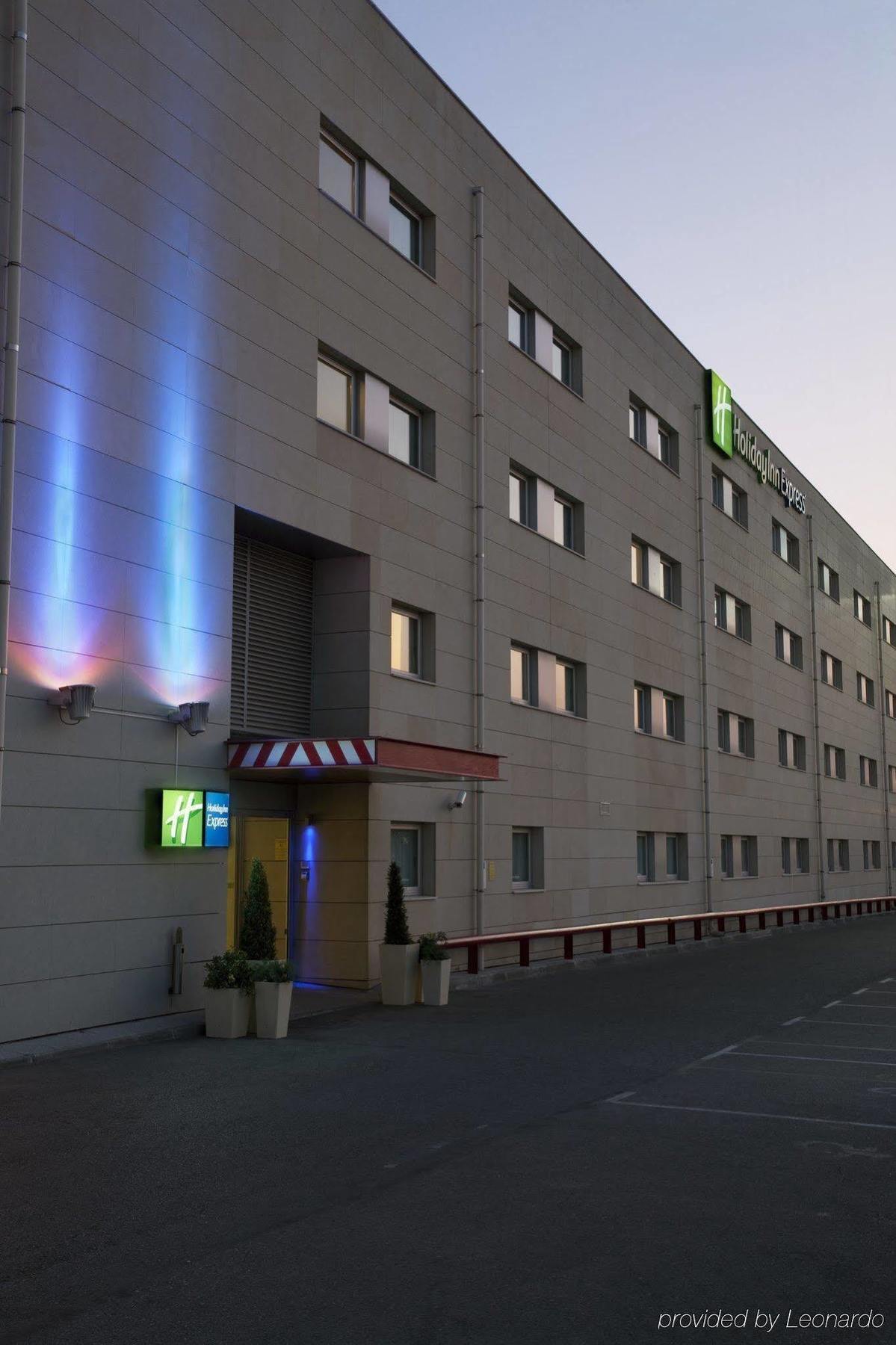 Holiday Inn Express Madrid-Alcorcon, An Ihg Hotel Exterior foto